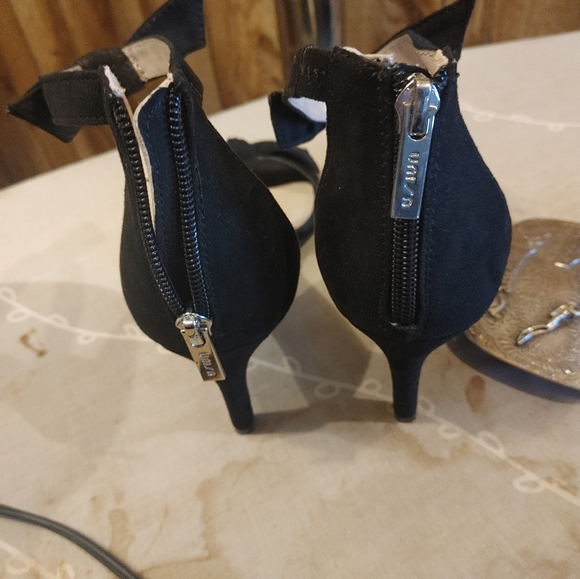 Ladies Black Fabric Unisa High Heels Shoes - Picture 5 of 9